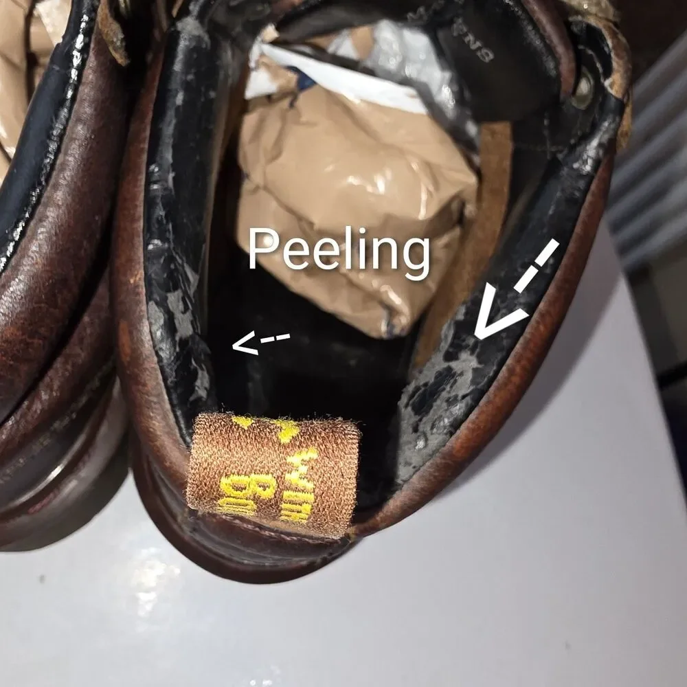 DR MARTENS ENGLAND #8287 4UK/6US Vintage Distressed Brown Leather Ankle Boots